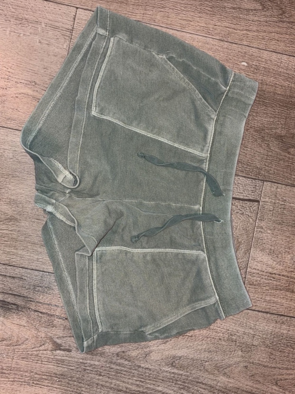 Size small old navy shorts